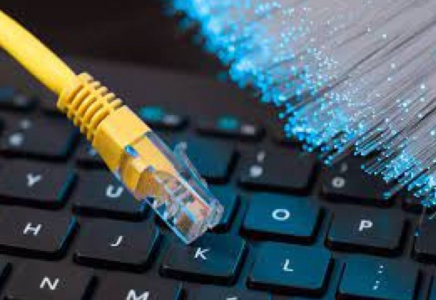 Атырау өңіріндегі 43 ауылға талшықты-оптикалық интернет желісі тартылып жатыр