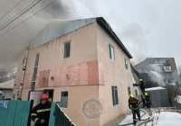 Астанада екі қабатты ғимаратта өрт шықты