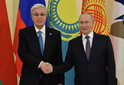 Путин Тоқаевты жаңа Конституция бойынша референдумның сәтті өтуімен құттықтады