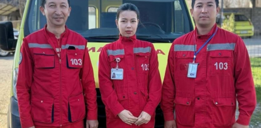 ТҮРКІСТАН: Жедел жәрдем қызметкерлері сәбидің өмірін сақтап қалды