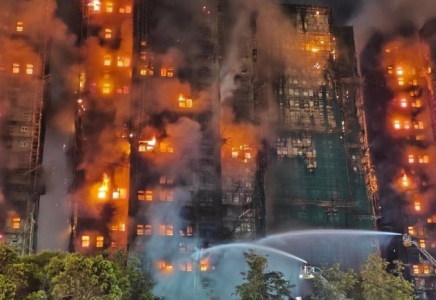 ​Гонконгтағы тұрғын үй кешеніндегі өрттен қаза тапқандар саны 94-ке жетті