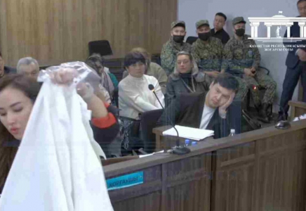 Сотта Нүкенованың қаза болған күні киген киімі көрсетілді (видео)