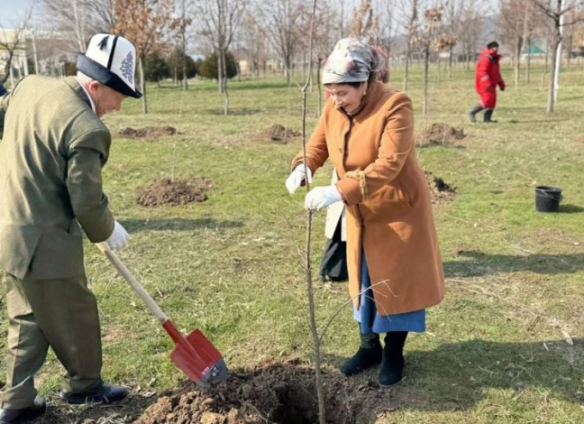 «ТАЗА ҚАЗАҚСТАН»: Түлкібастағы сенбілікке 500-ге жуық тұрғын атсалысты
