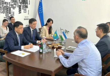 Түркістандық делегация Ташкентте инвесторларымен меморандумға отырды