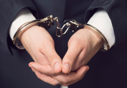 Әбілязовтың тағы бір сыбайласы Қазақстанға оралды - Антикор