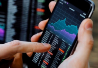 ​Абайлаңыз: жалған брокерлер азаматтарды дропперлікке тартуда