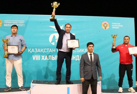 Түркістандық спортшылар VIII халық ойындарында топ жарды