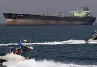 Иран Ормуз бұғазы арқылы кемелерді өткізе бастады