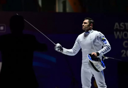 Шпагашы Руслан Құрбанов Әлем кубогында күміс жүлде жеңіп алды