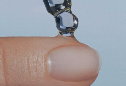 ​Тырнақтың айналасындағы ТЕРІ «жалбырап» кете бере ме?