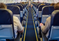 Ақтауда жолаушылар ұшақтан түсуден бас тартты