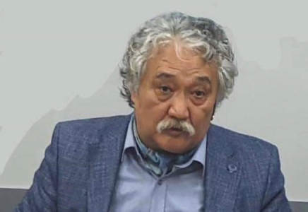 ​У Казахстана важное положение на мировой арене - эксперт Бакыт Бакетаев