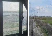 Қазақстанның оңтүстігінде жасөспірімдер пойызға тас лақтырып, терезесін сындырған
