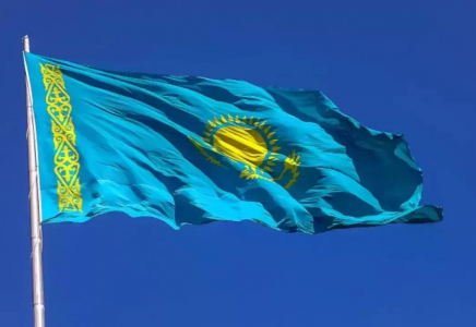 Қазақстандықтарға балконға ту ілуге рұқсат беріледі