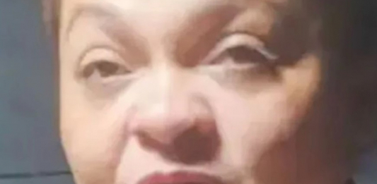 Күйеуінің жыныс мүшесін кесіп тастаған әйел ақталып шықты