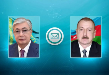 Мемлекет басшысы Әзербайжан халқын Тәуелсіздік күнімен құттықтады