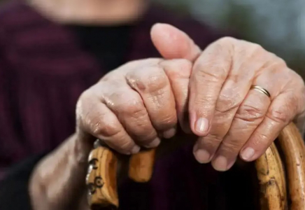 Бектенов дәл қазір мемлекеттік қарттар үйінде неше зейнеткер өмір сүріп жатқанын айтты