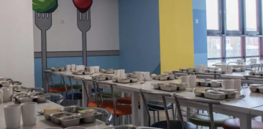 12 оқушы астан уланды: Жамбыл облысындағы дүкен иесіне 1,2 млн теңге айыппұл салынды