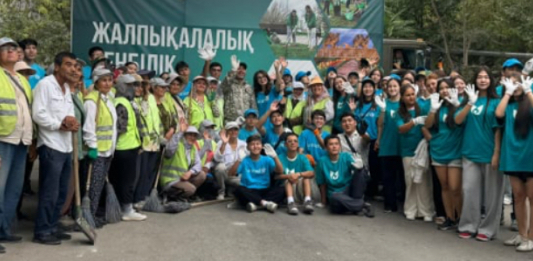 ​Шымкентте «Таза Қазақстан» акциясы аясында жалпықалалық сенбілік өтті: бір күнде 172 тонна қоқыс шығарылды
