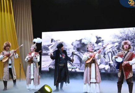 Созақ ауданында Бәйдібектік өнерпаздар өнер көрсетті