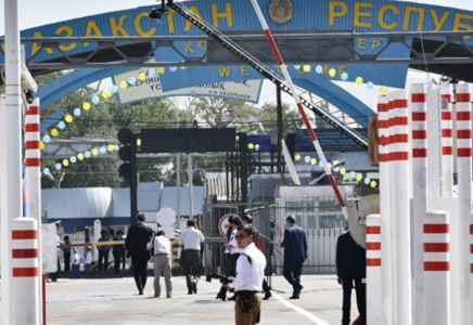 Қырғызстанмен шекарадағы бекет енді тәулік бойы жұмыс істейді