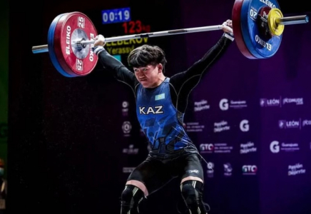 Елімізде ауыр атлетикадан Азия чемпионаты өтеді