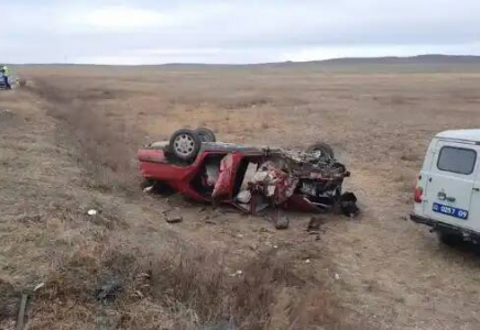 Қарқаралы – Қарағанды тас жолындағы көлік апатынан екі адам қаза болды