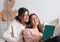 ​"Есі-дерті - киім, косметика, әлеуметтік желіде әдемі көріну": қыз өсіріп отырған ана тәрбиедегі қиындығын айтып берді 