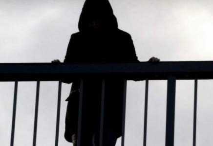 Қазақстанда суицидке итермелегендер 9 жылға дейін сотталады