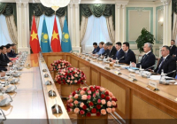 Мемлекет басшысы Вьетнам Коммунистік партиясы Орталық комитетінің Бас хатшысы То Ламмен келіссөз өткізді