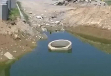 Шымкентте кәріз шұңқырына құлап кеткен 6 жасар баланың өліміне қатысты сот үкімі шықты