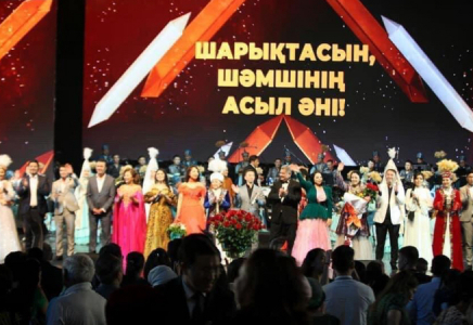 Түркістандық өнерпаздар Алматыда концерт өткізді