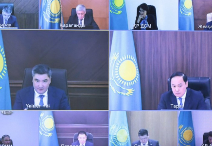 Үкіметте экономикаға инвестиция тарту қарқыны қаралды Үкіметте экономикаға инвестиция тарту қарқыны қаралды