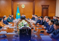 Шымкентте білім саласын цифрландыру және жол инфрақұрылымы мәселелері қаралды