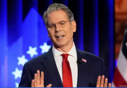 АҚШ Үндістанға Ресей мұнайын сатып алуға рұқсат берді