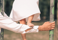 "Тағы да қыз" деп теріс қарама": астаналық азамат қызының қамқорлығына бөленіп жүргенін айтты