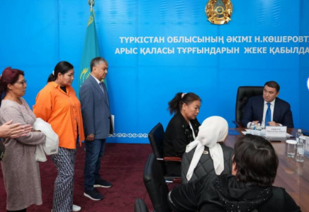 ​ТҮРКІСТАН: Арыста тұрғындардың тұрғын үй мәселесі қаралды