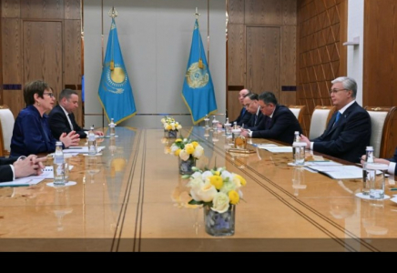Қасым-Жомарт Тоқаев Еуропалық қайта құру және даму банкінің президенті Одиль Рено-Бассомен кездесті