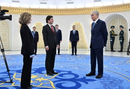 Мемлекет басшысы екі мемлекеттің елшілерінен сенім грамоталарын қабылдады