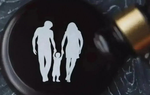 Үйден шығарудың жаңа тәртібі: борышкерлерге 10 күн бұрын ескерту жіберу мәселесі қаралды