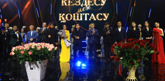 Түркістанда Бағлан Омаровтың шығармашылық ән кеші өтті