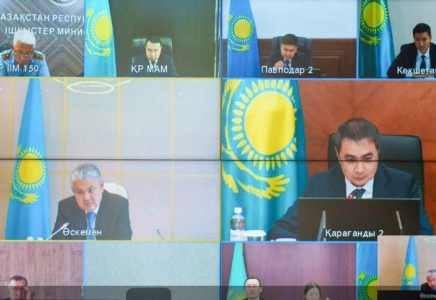 Жазғы туризм, балалардың қауіпсіздігі және медицина қызметкерлерінің құқықтары: Көшербаев ШҚО-да кеңес өткізді