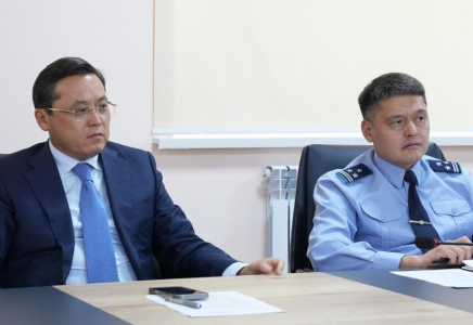 ТҮРКІСТАН: Білім беру ұйымдарын қауіпсіздік жүйесімен қамту мәселесі талқыланды