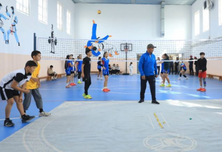 ТҮРКІСТАН: Арыстағы елді мекенде заманауи спорт кешені ашылды