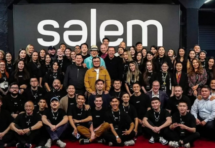 Джеки Чанның Алматыға келу себебі белгілі болды