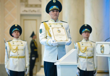 ЖАҢА КОНСТИТУЦИЯ: Неке және отбасы – ана, әке және бала мемлекет қорғауында 