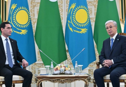 Мемлекет басшысы Түрікменстан Президентімен келіссөз жүргізді
