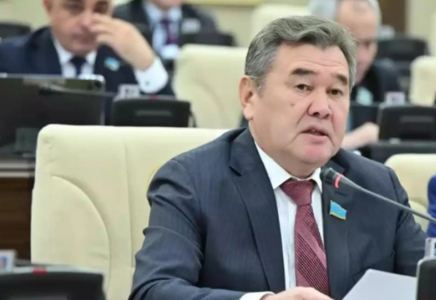 Мұрат Ергешбаевтың Мәжілістегі өкілеттігі тоқтатылды
