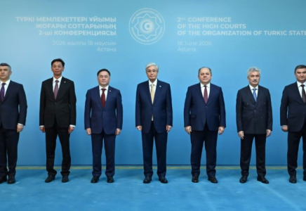 Президент Түркі мемлекеттері ұйымына мүше елдердің Жоғарғы сот төрағаларымен кездесті