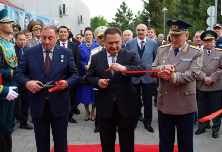 Қорғаныс министрі Родина ауылында әскери-тарихи музей филиалын ашты